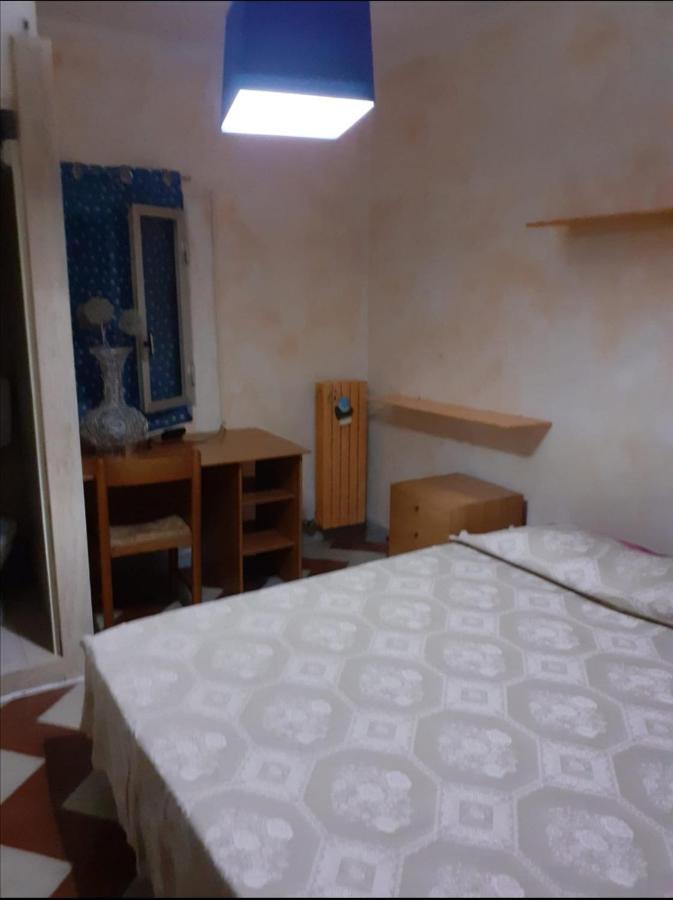 Ferienwohnung La Stanza Di Roby Lecce Exterior foto